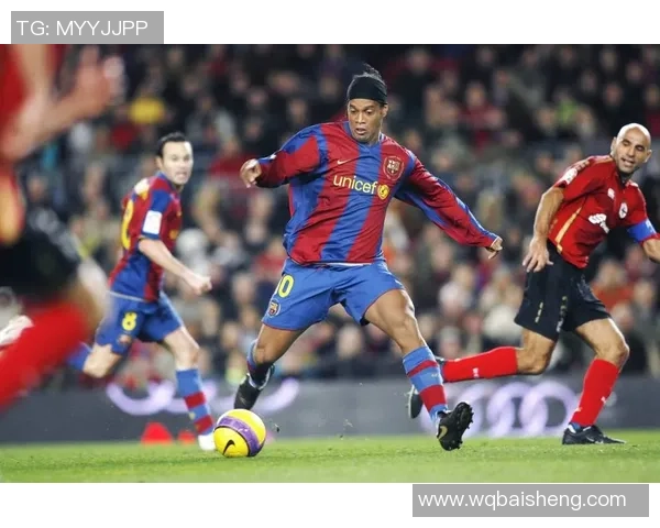 足球明星与中国明星的精彩瞬间壁纸分享与欣赏